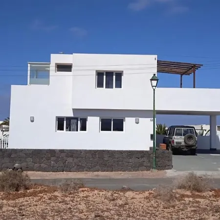 Villa Lanzarotearena *