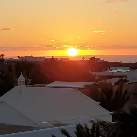 Lanzarotearena Villa *